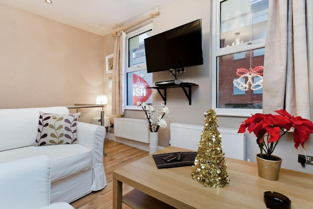 לונדון Whole House In Central Camden Town מראה חיצוני תמונה