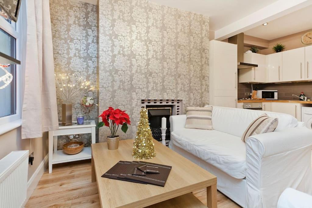 לונדון Whole House In Central Camden Town מראה חיצוני תמונה